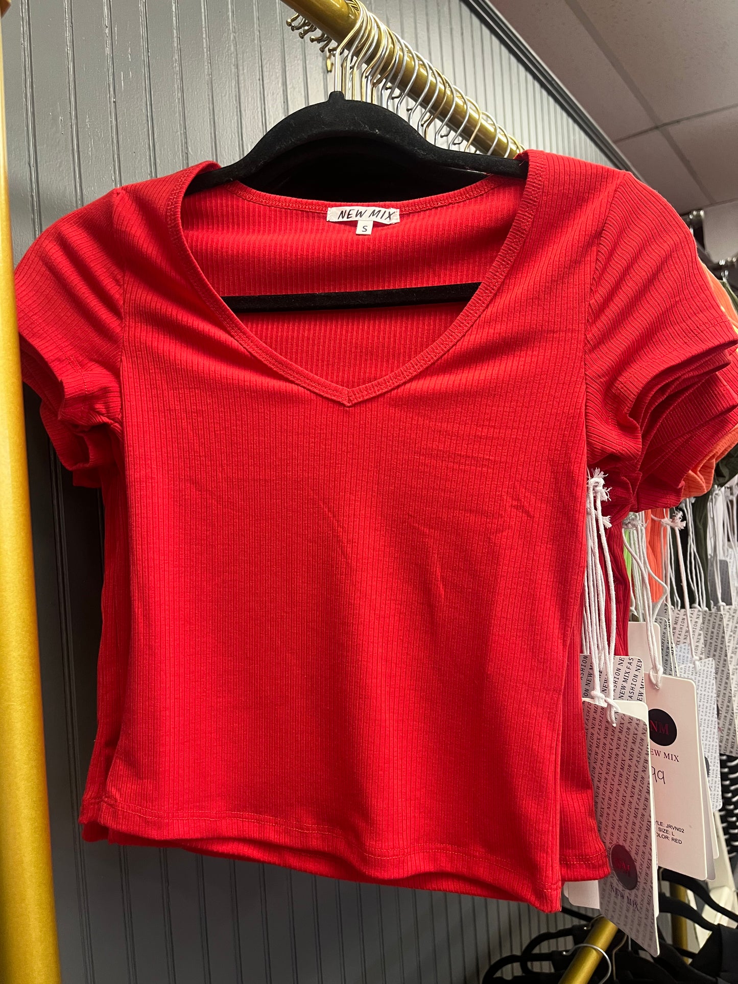 Long crop tees