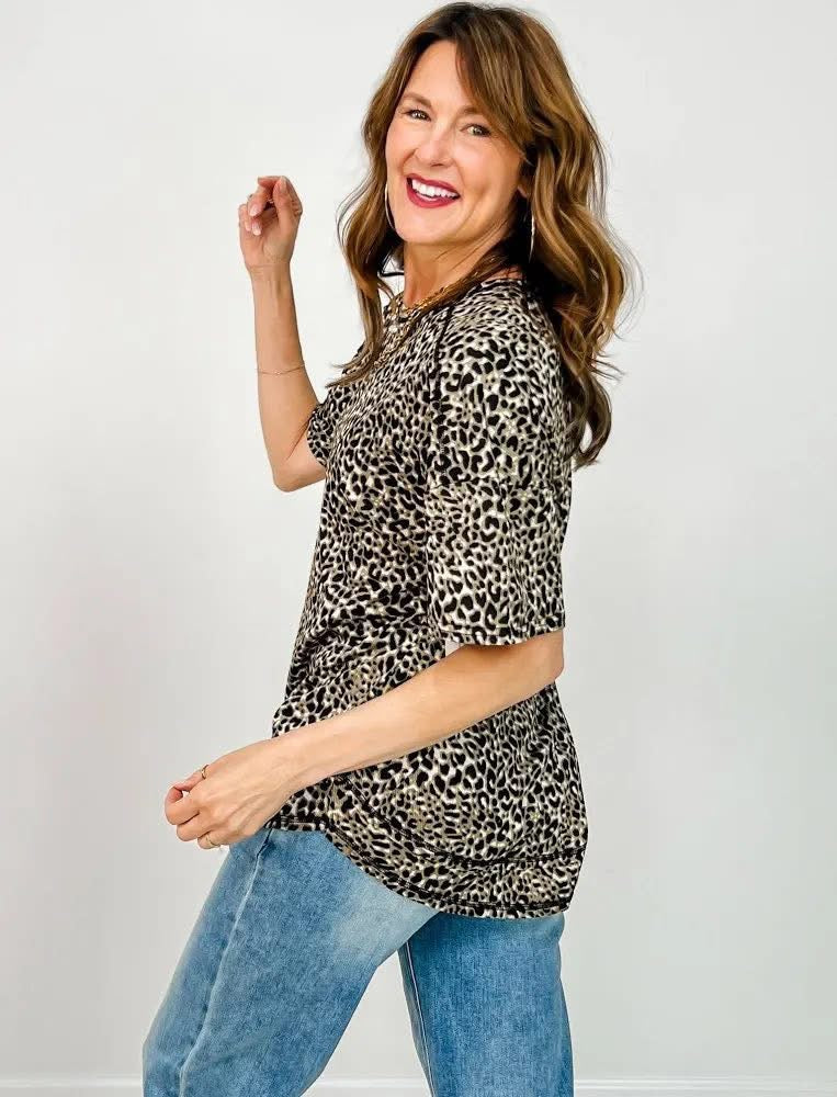 Basic Leopard Top