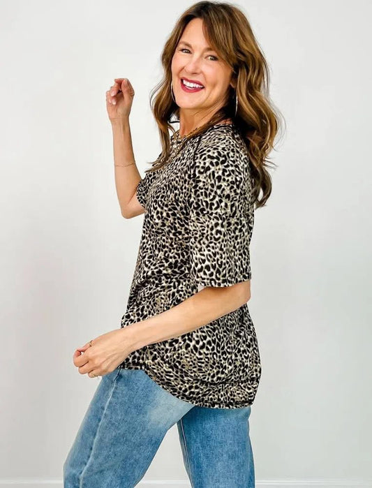 Basic Leopard Top