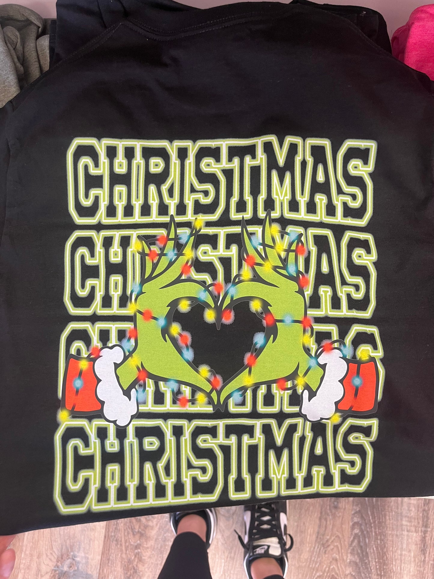 Christmas grinch tee