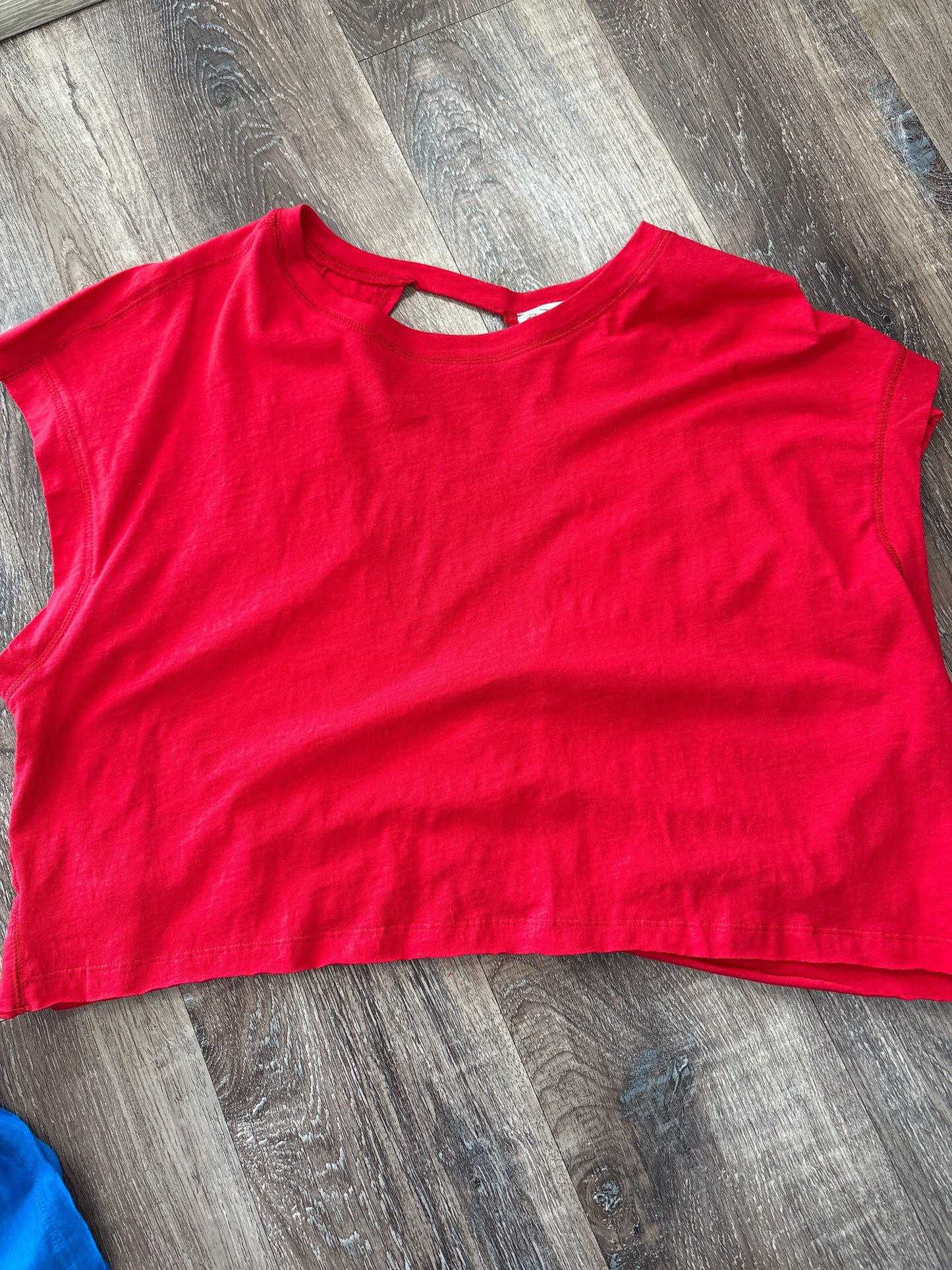 Short sleeve cross back top