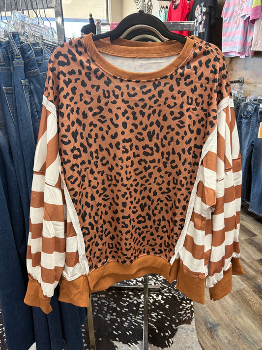 Leonard + Stripes 😍