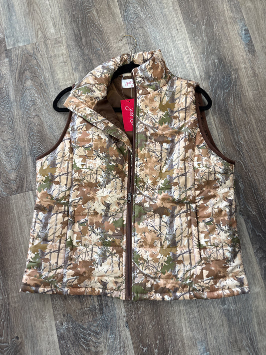 Green camo puffer vest
