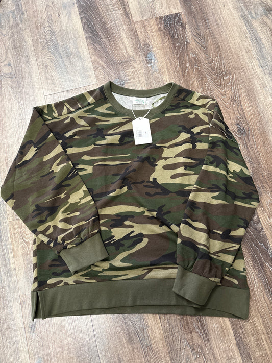 Camo pullover top